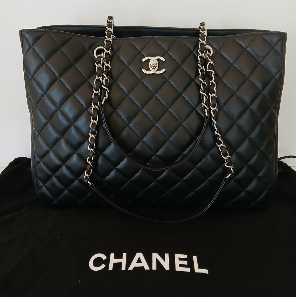 CHANEL Black Lambskin CC Shopping  Tote